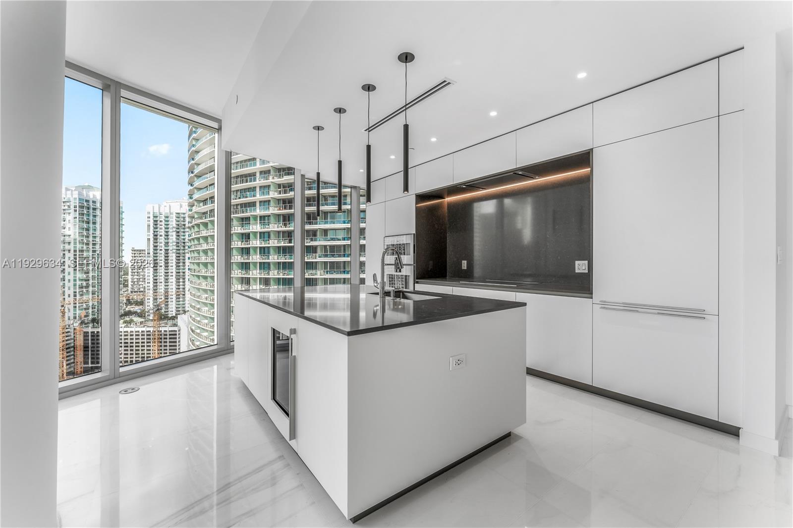 300 Biscayne Blvd Way 2507