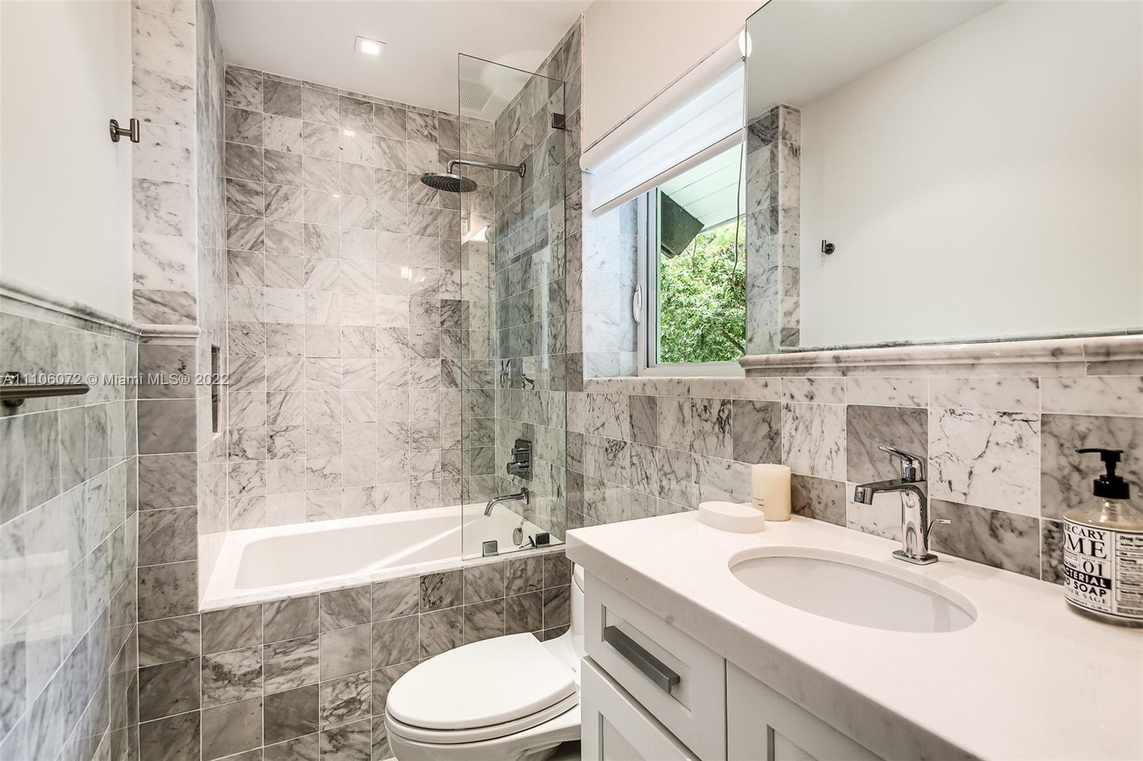 ROCKDALE ESTATES - Residential