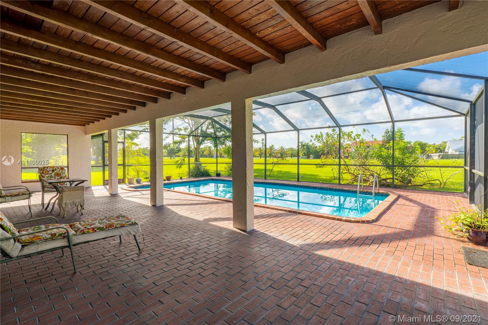 BRIAR BAY URBAN PARK SEC - Residential