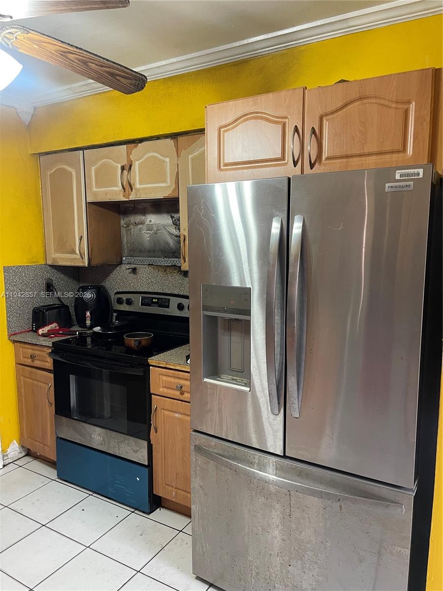 THE TROPICS AMD - Residential