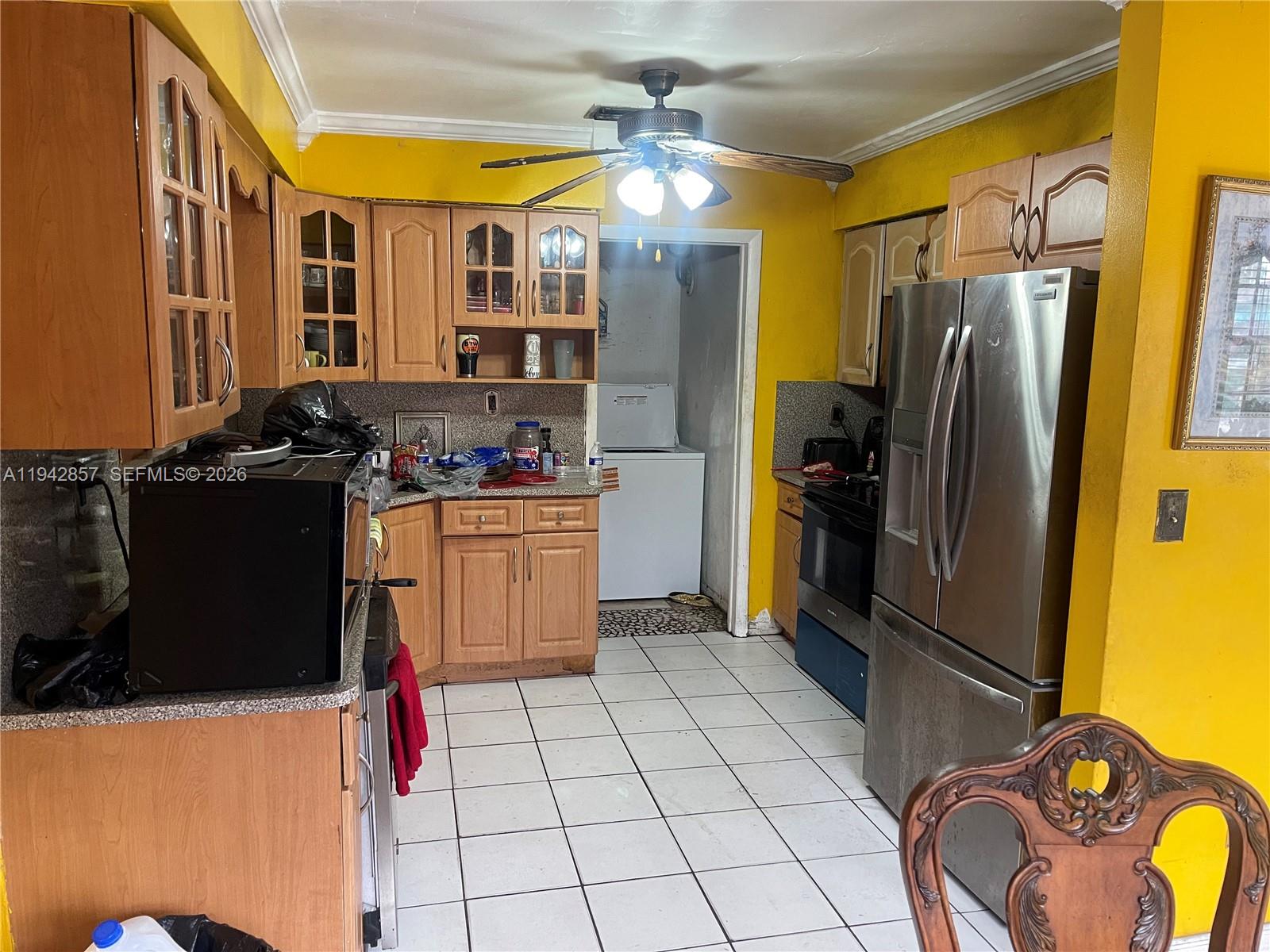 THE TROPICS AMD - Residential