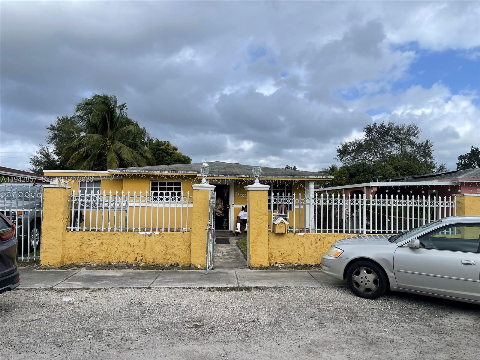 THE TROPICS AMD - Residential