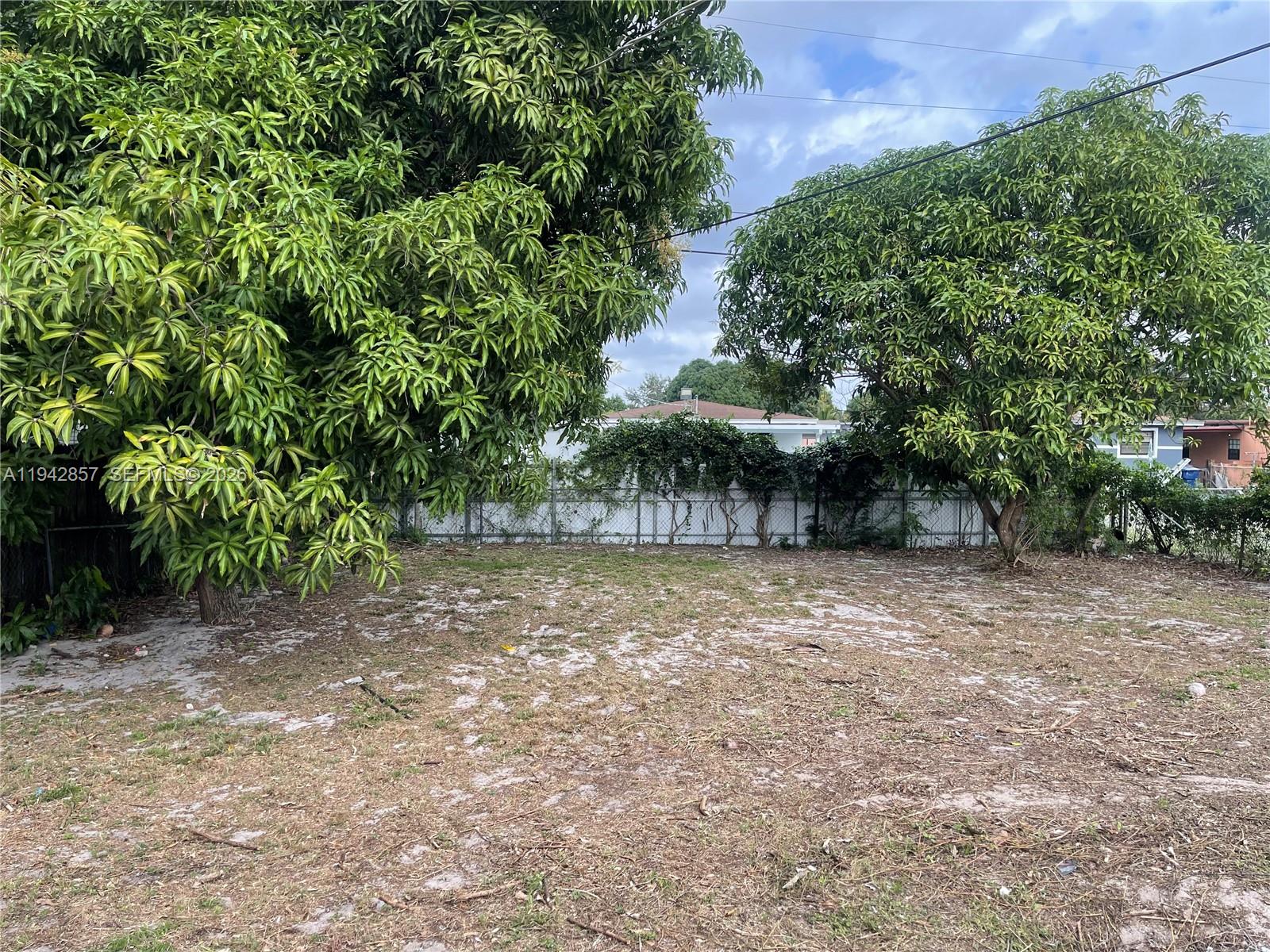 THE TROPICS AMD - Residential