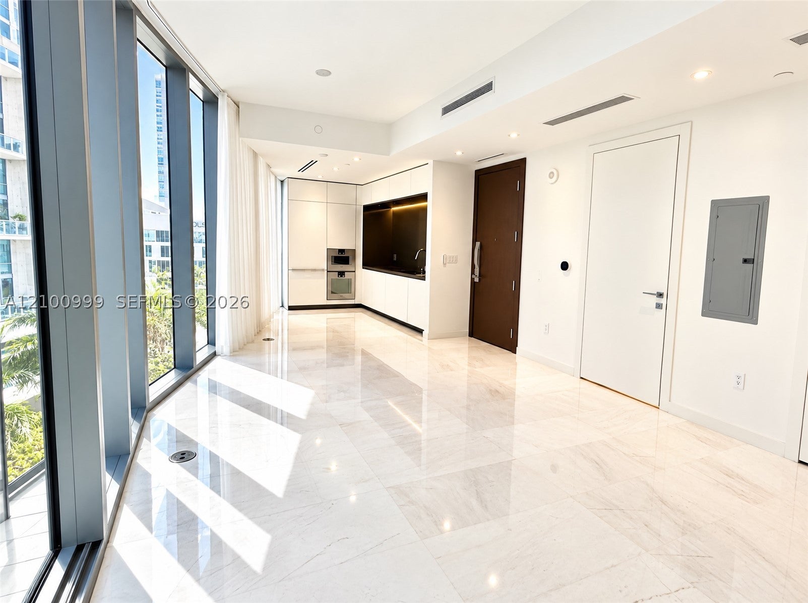 300 Biscayne Boulevard Way 506E