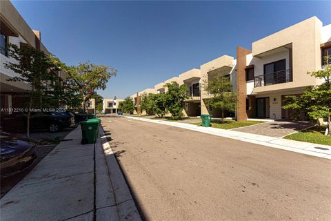 4141 N Oak Pl Dania Beach FL 33314