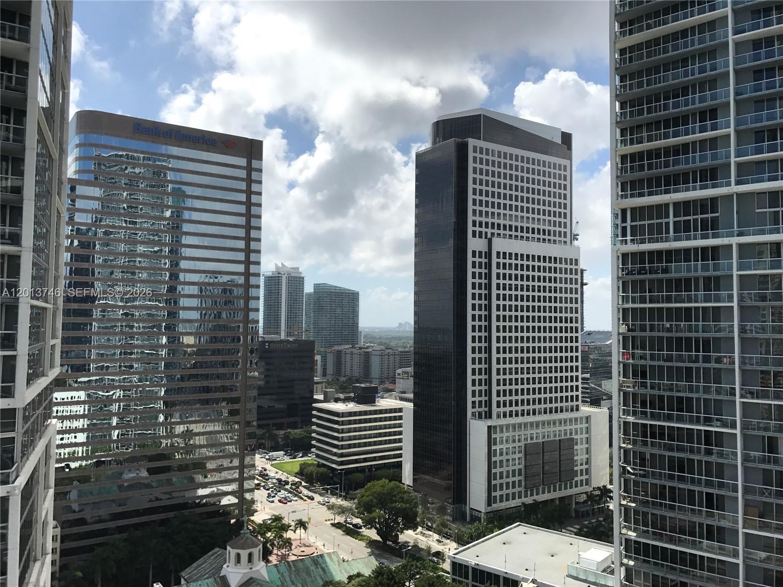 ICONBRICKELL CONDO NO 1 - Residential Lease