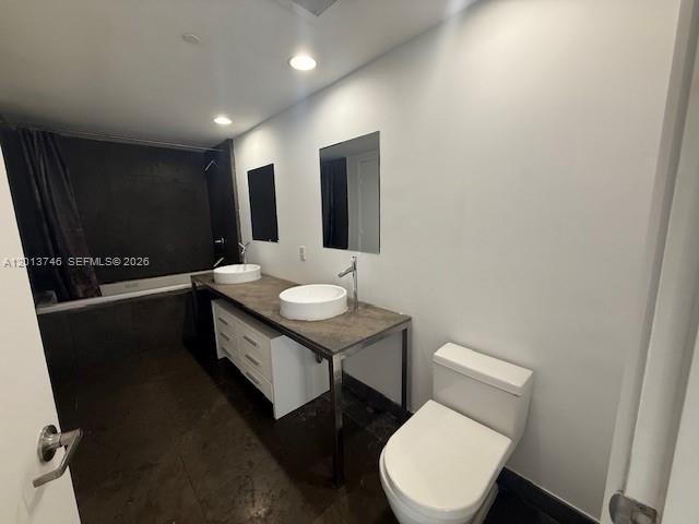 ICONBRICKELL CONDO NO 1 - Residential Lease
