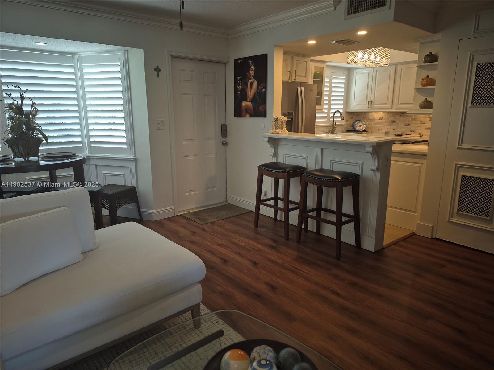 BURTON POINT - Residential