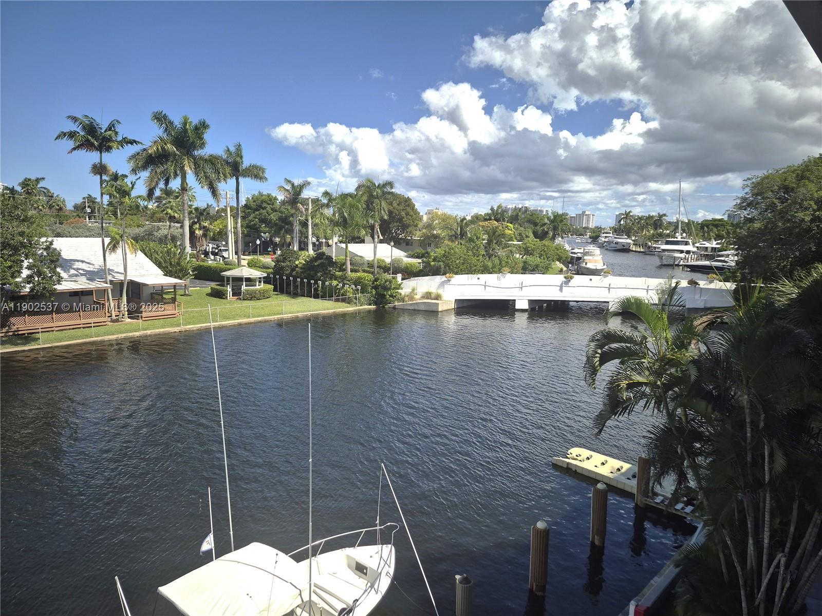 BURTON POINT - Residential