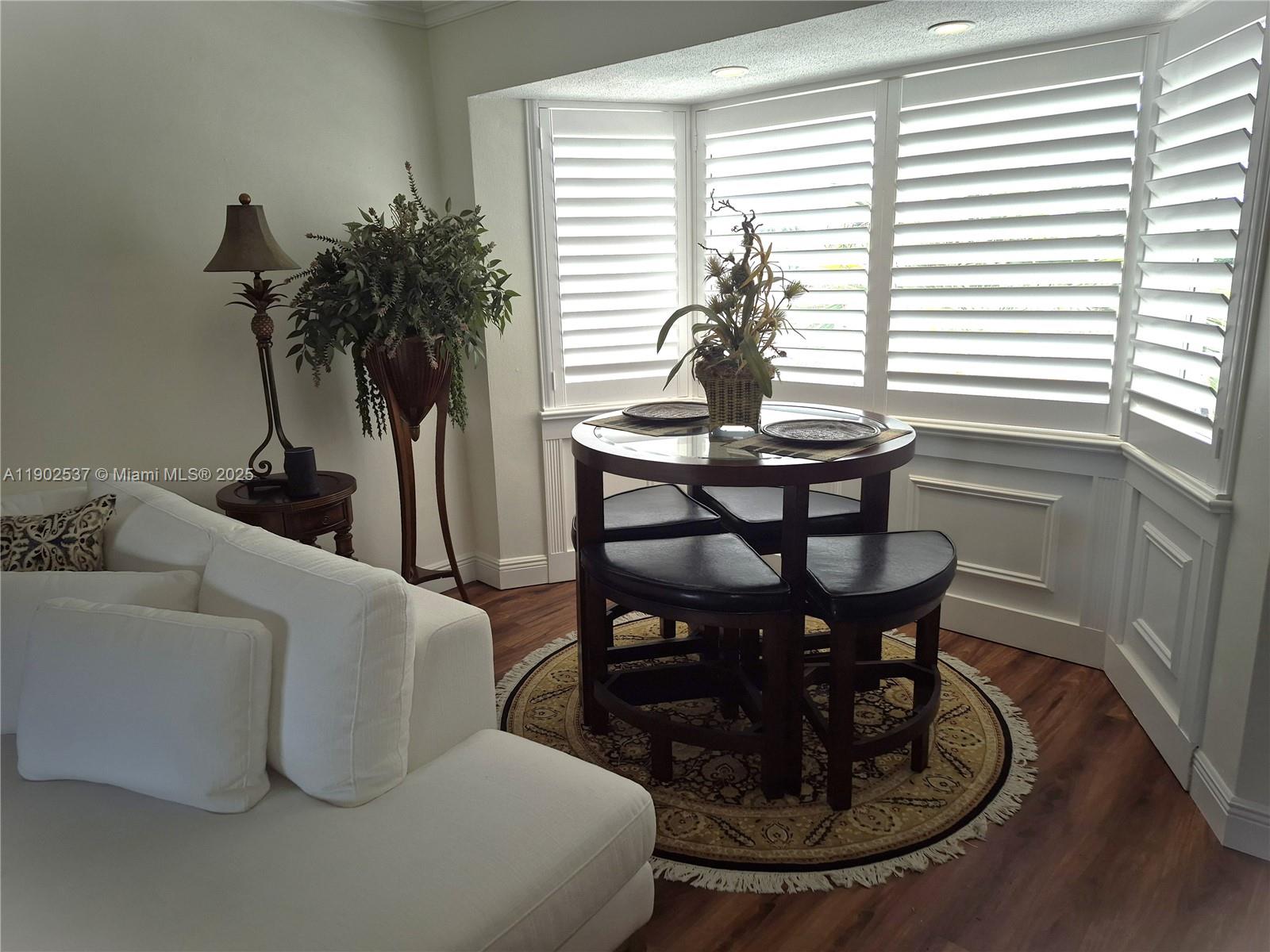 BURTON POINT - Residential
