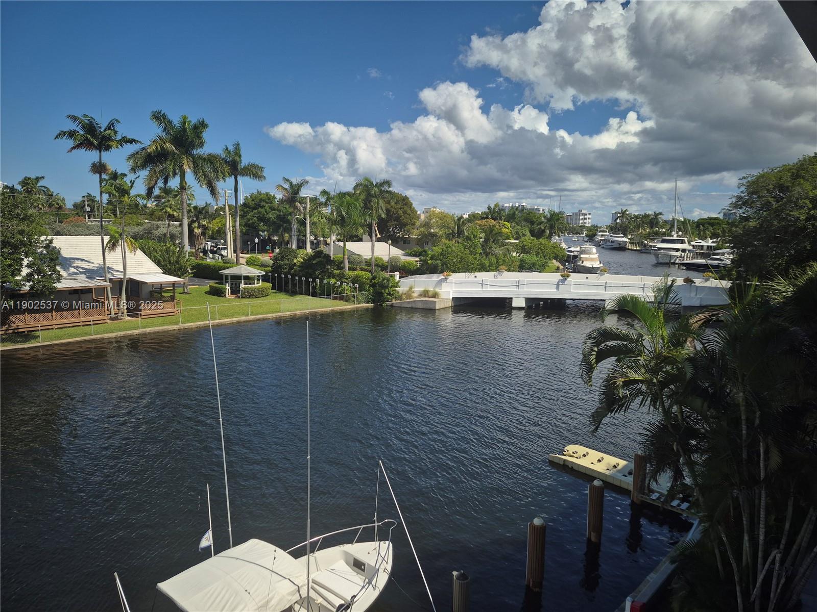 BURTON POINT - Residential