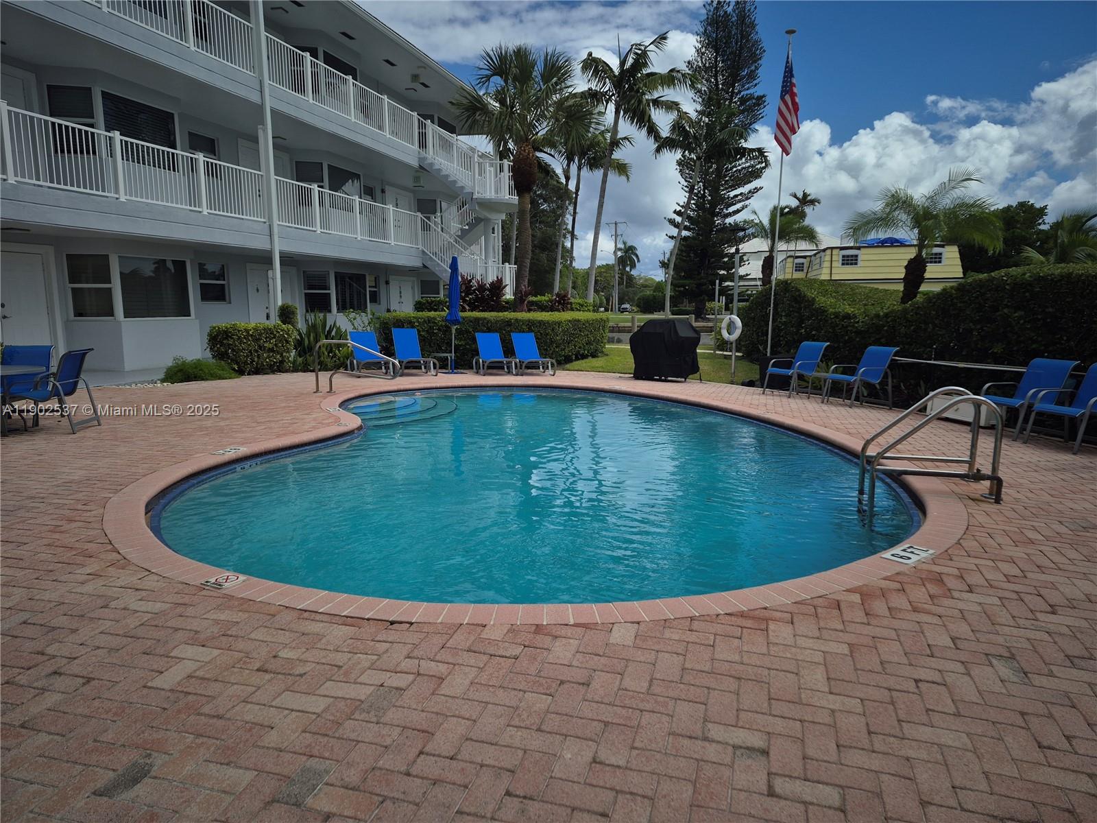 BURTON POINT - Residential