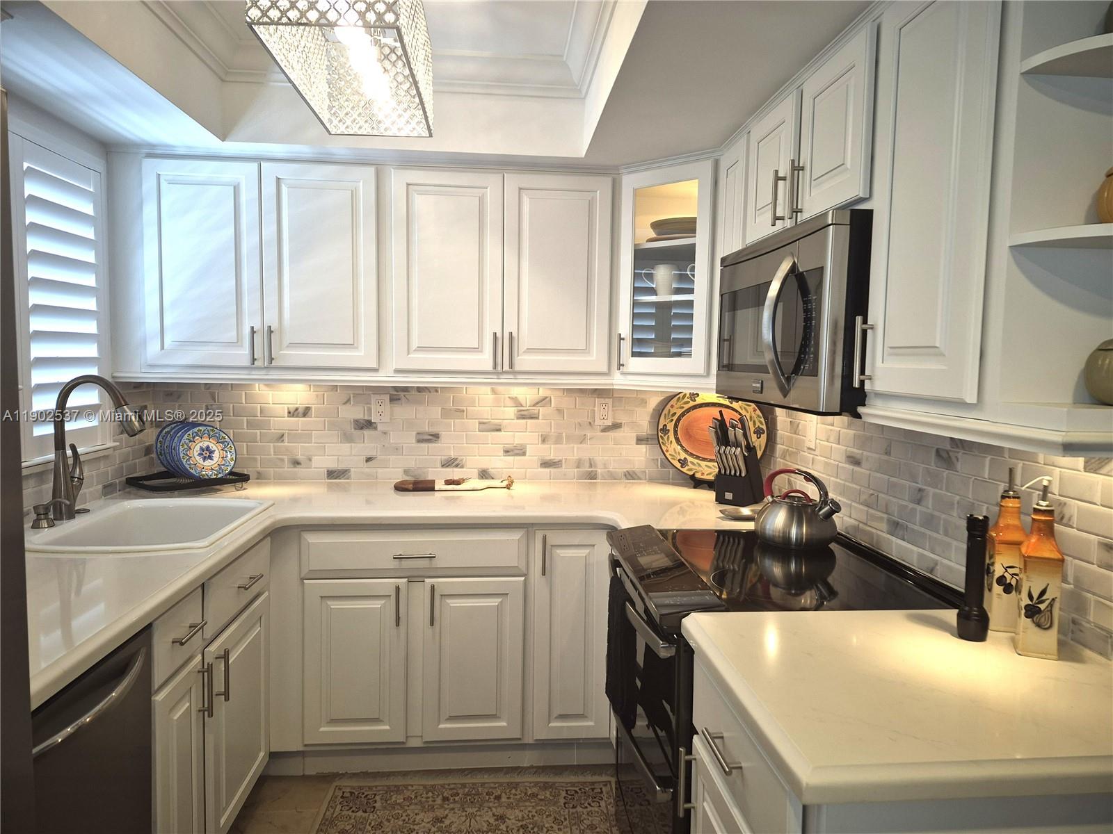 BURTON POINT - Residential