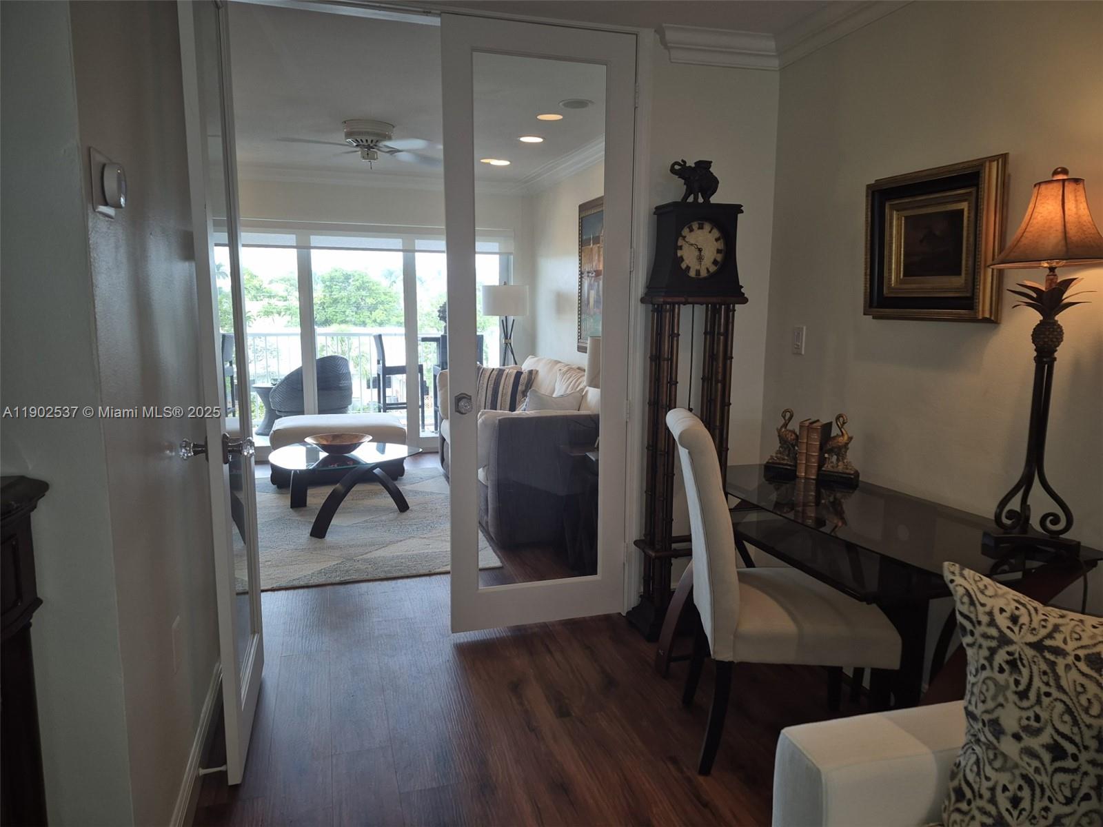 BURTON POINT - Residential