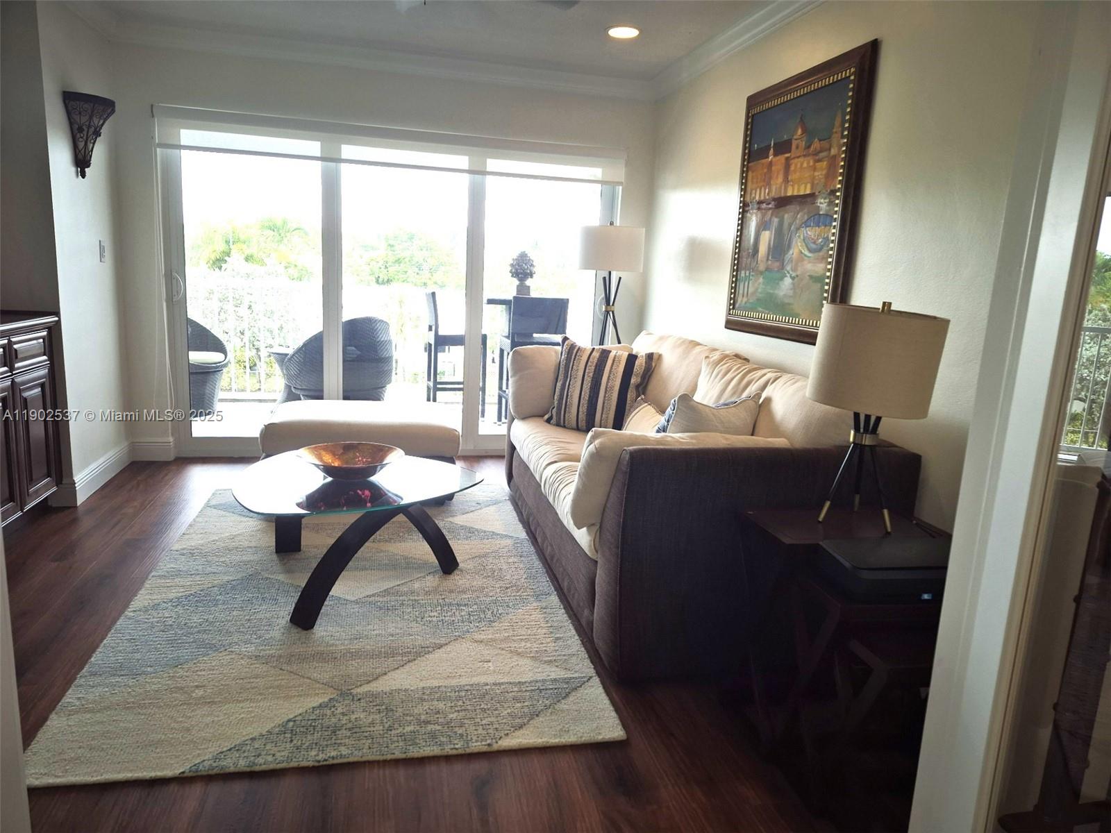 BURTON POINT - Residential