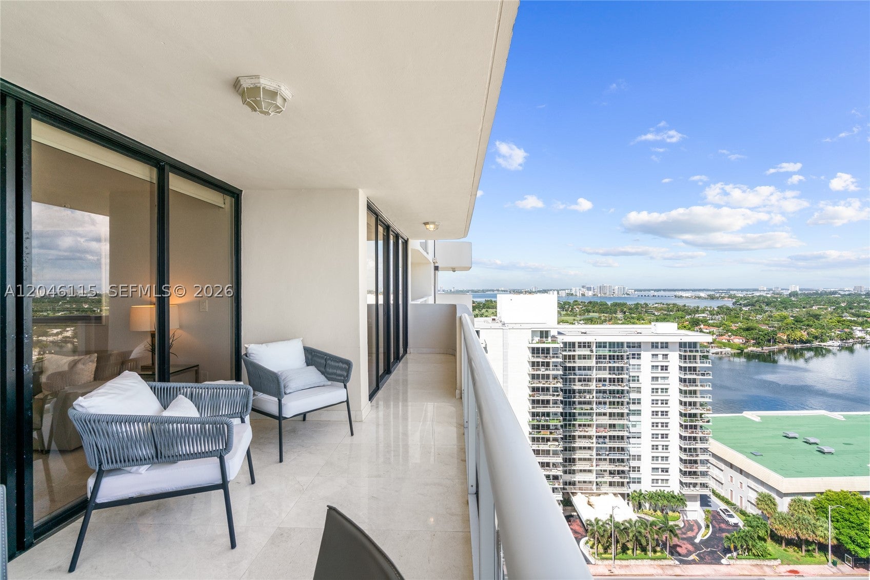 5757 Collins Ave 2207