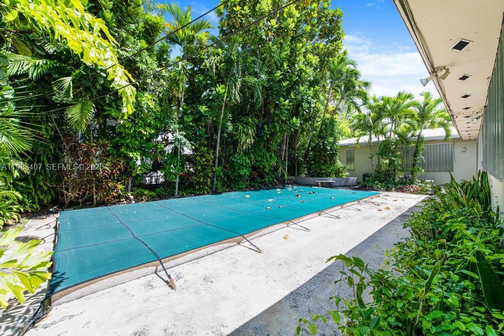 C GABLES RIVIERA SEC 12 - Residential