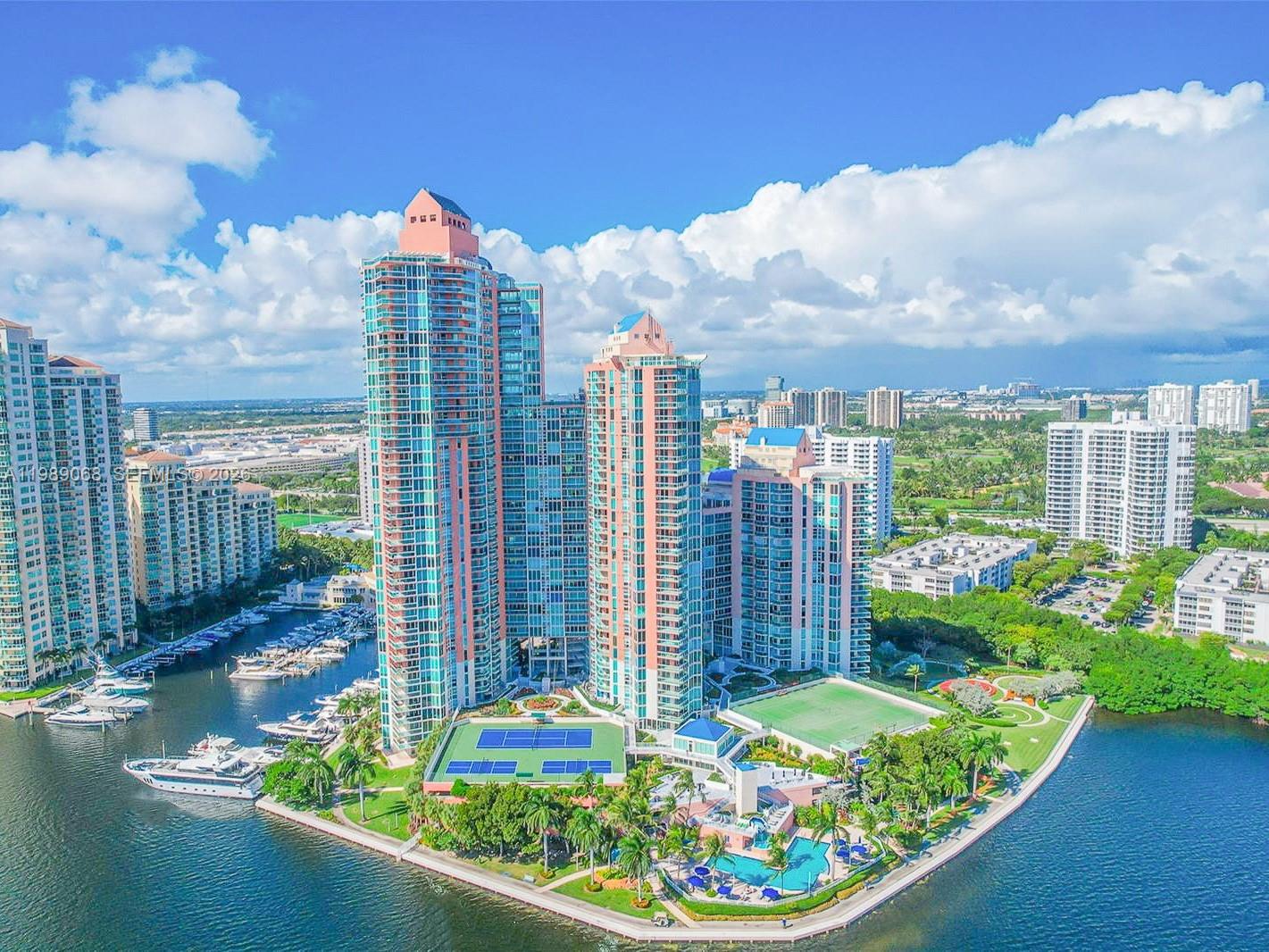 100 HIDDEN BAY CONDO - Residential Lease