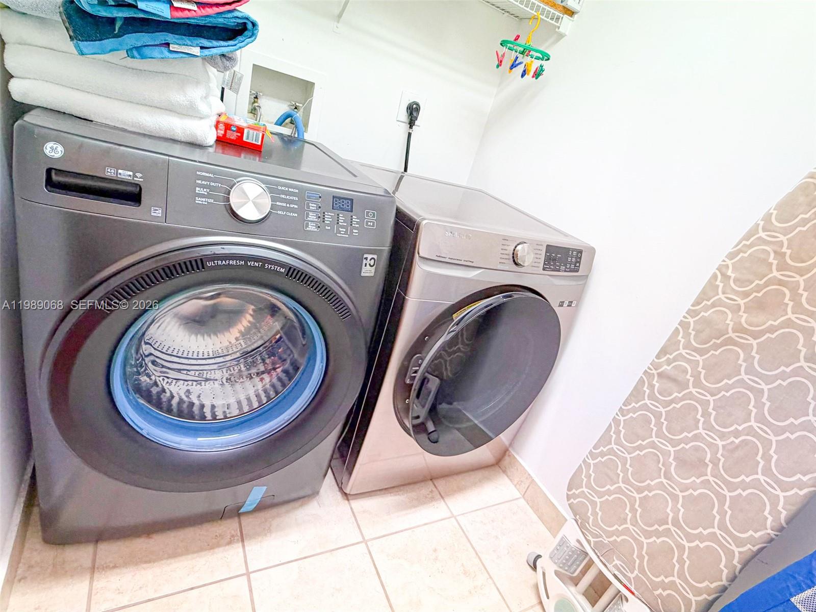 100 HIDDEN BAY CONDO - Residential Lease