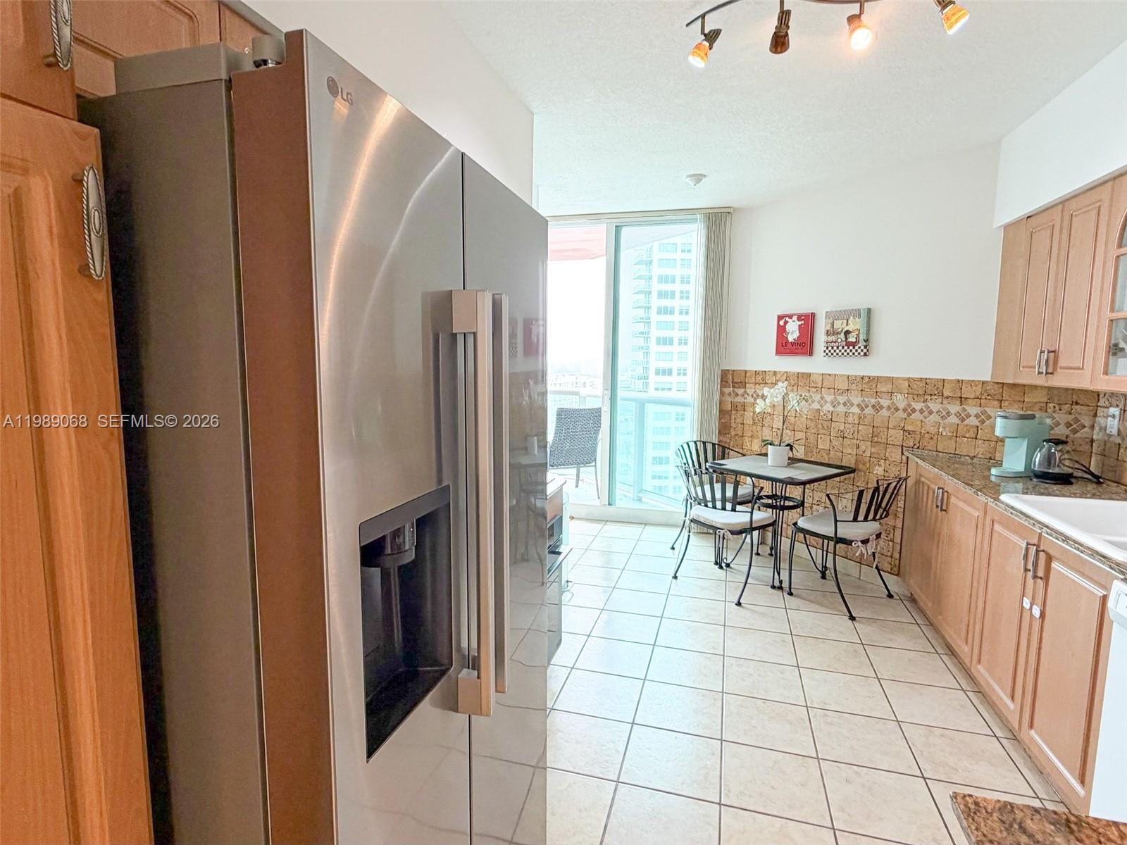 100 HIDDEN BAY CONDO - Residential Lease