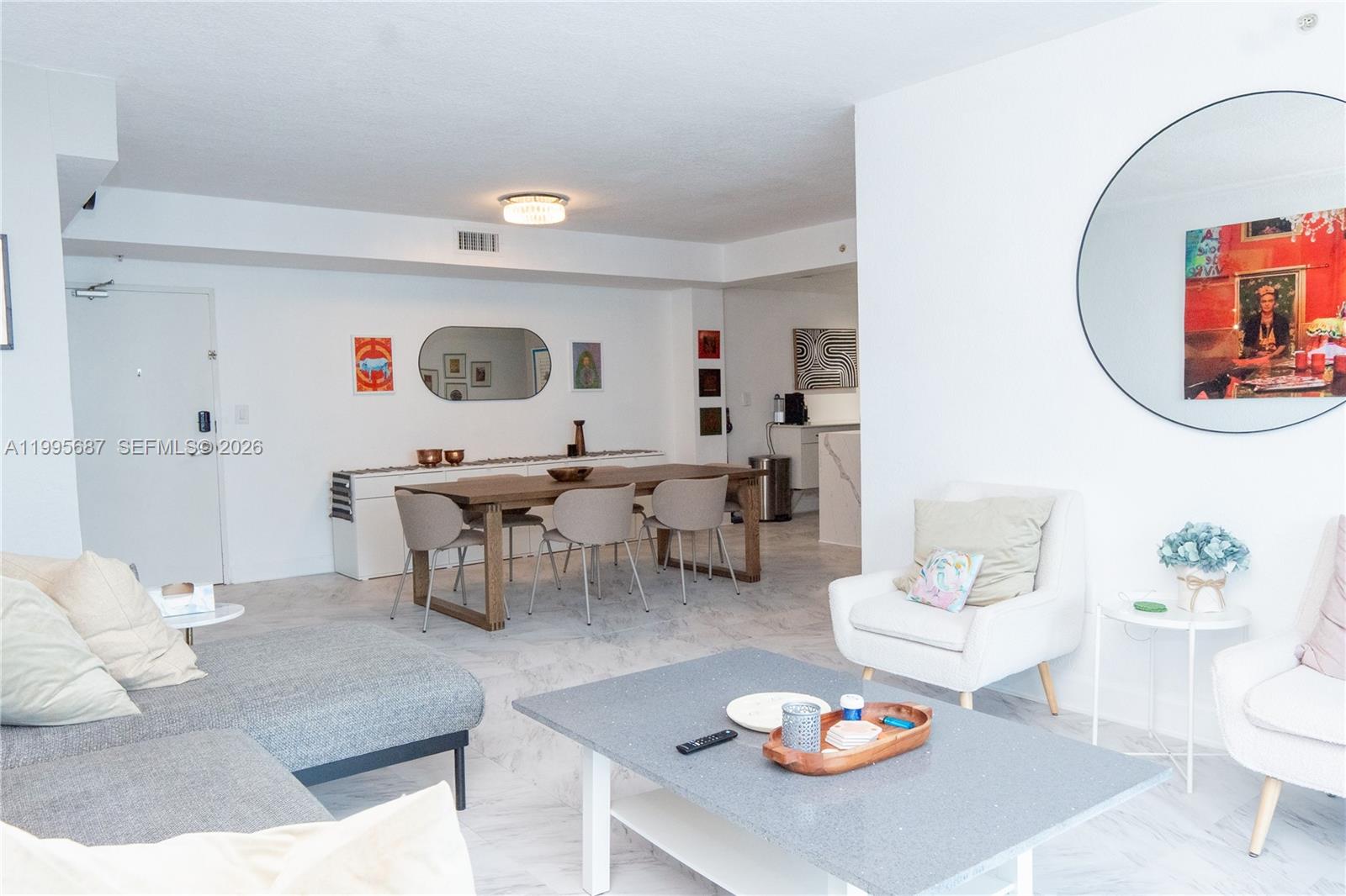 7501 E Treasure Dr 5M