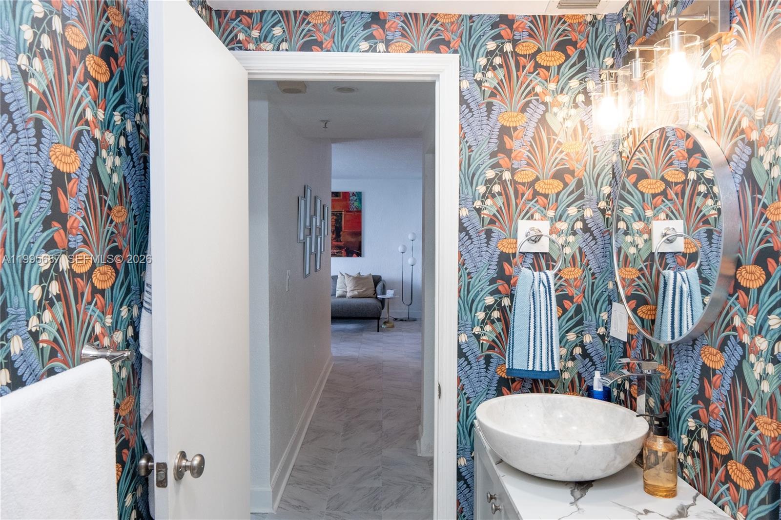 7501 E Treasure Dr 5M