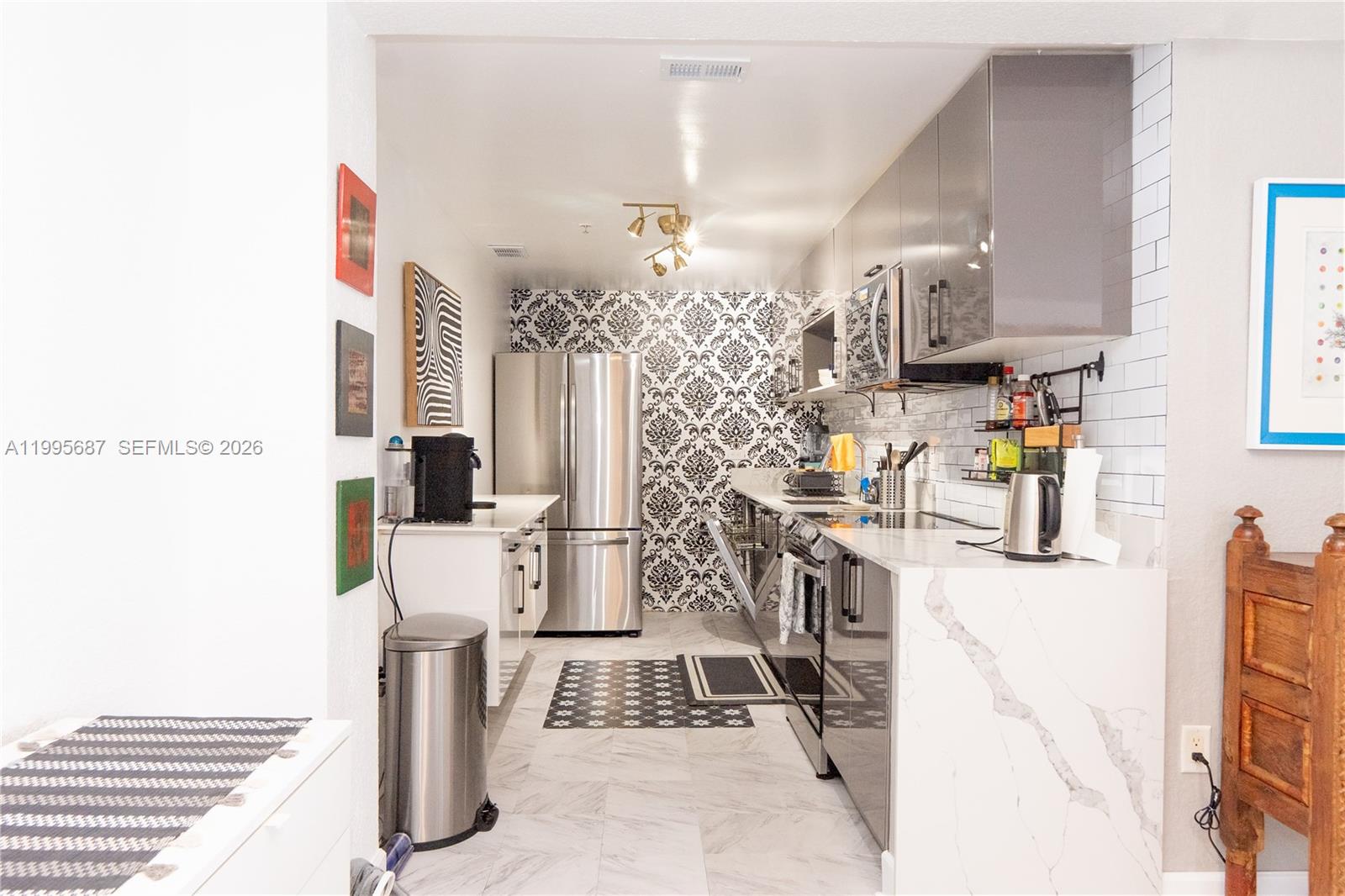 7501 E Treasure Dr 5M