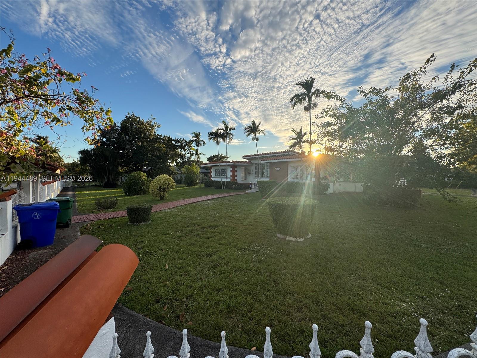 FLOYD GOVE ESTATE - Residential