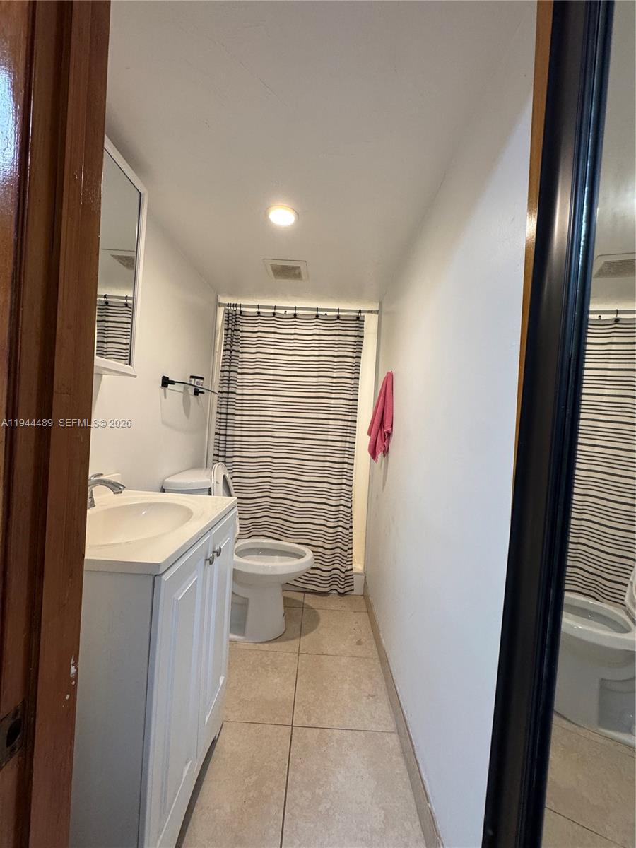 FLOYD GOVE ESTATE - Residential