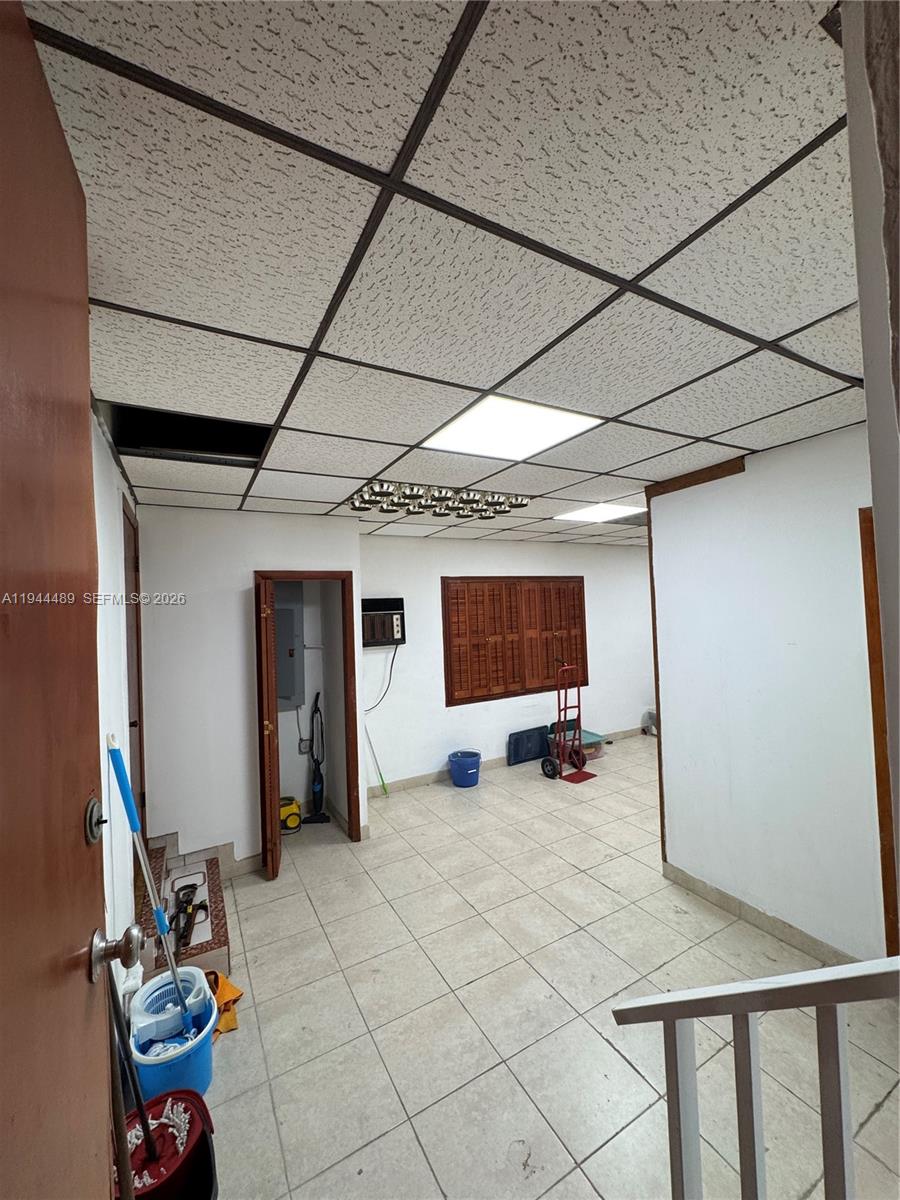 FLOYD GOVE ESTATE - Residential