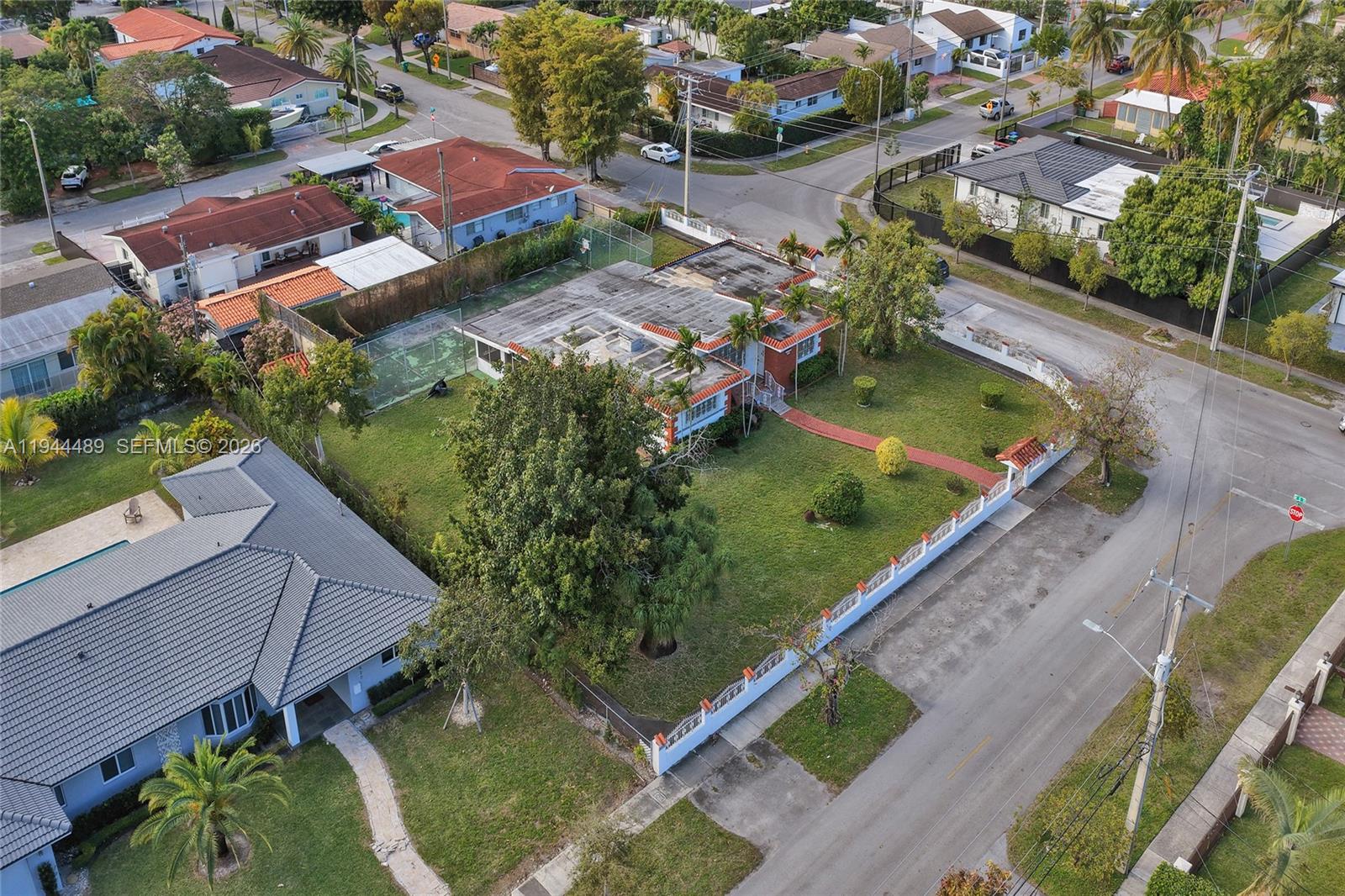 FLOYD GOVE ESTATE - Residential