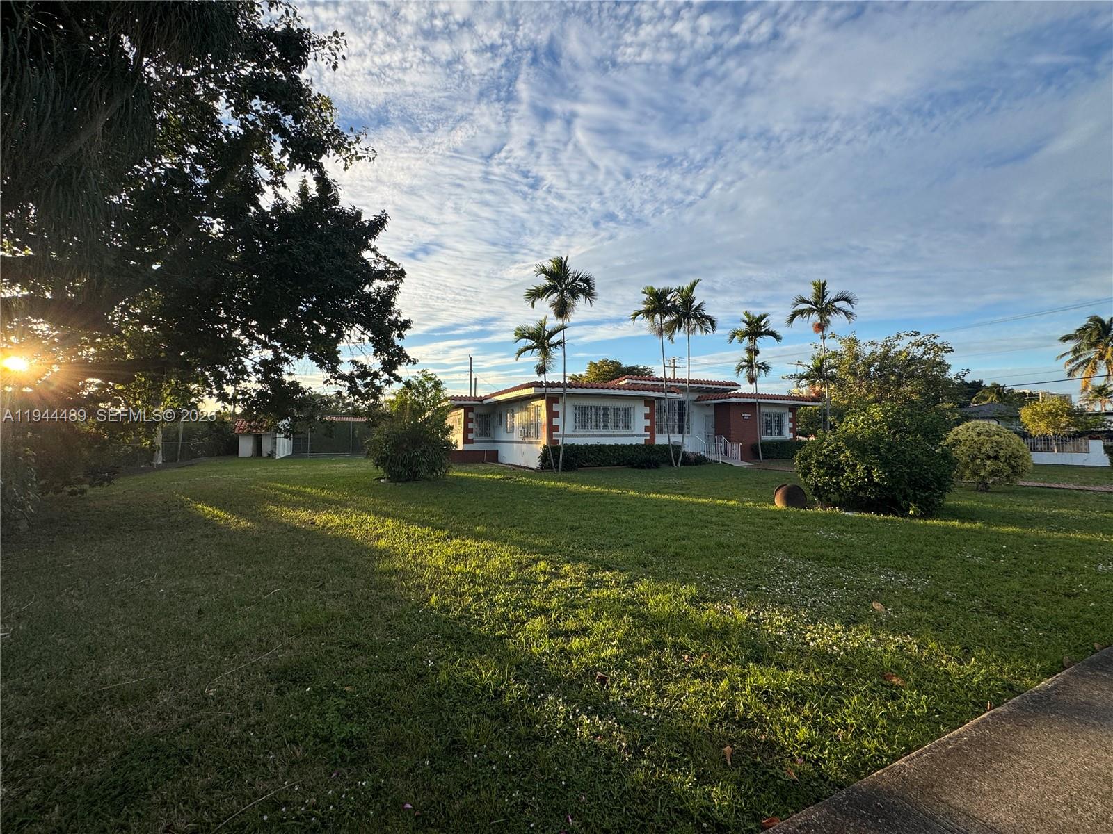 FLOYD GOVE ESTATE - Residential