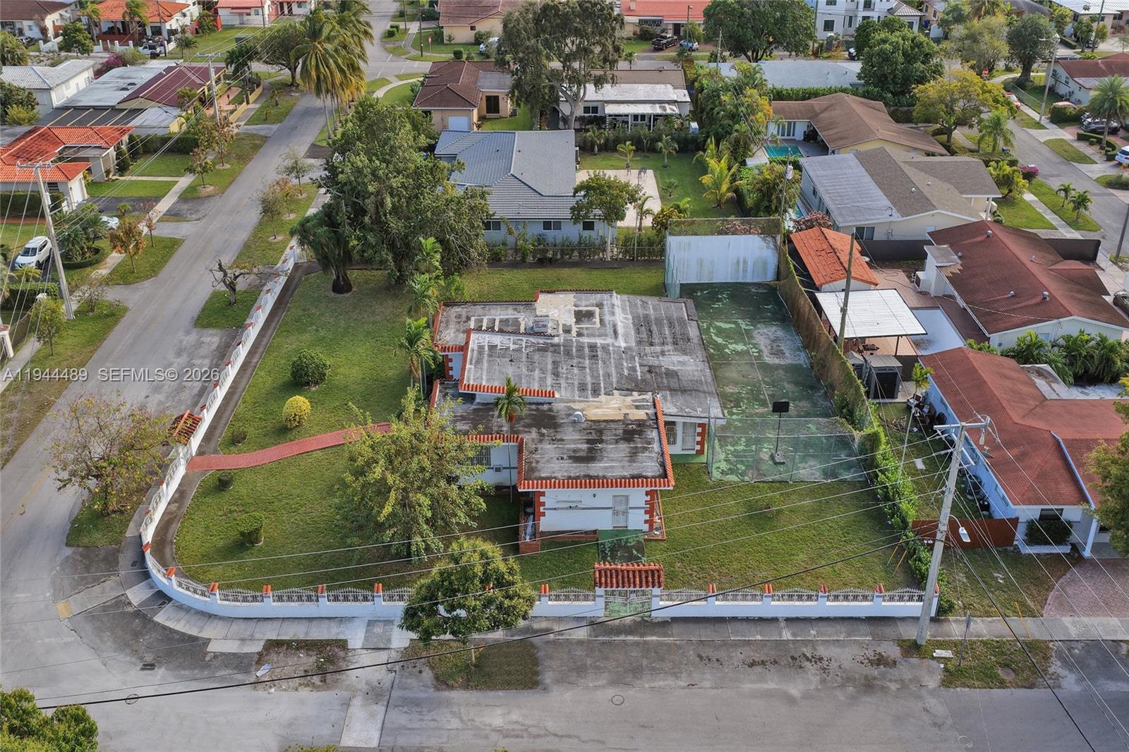 FLOYD GOVE ESTATE - Residential