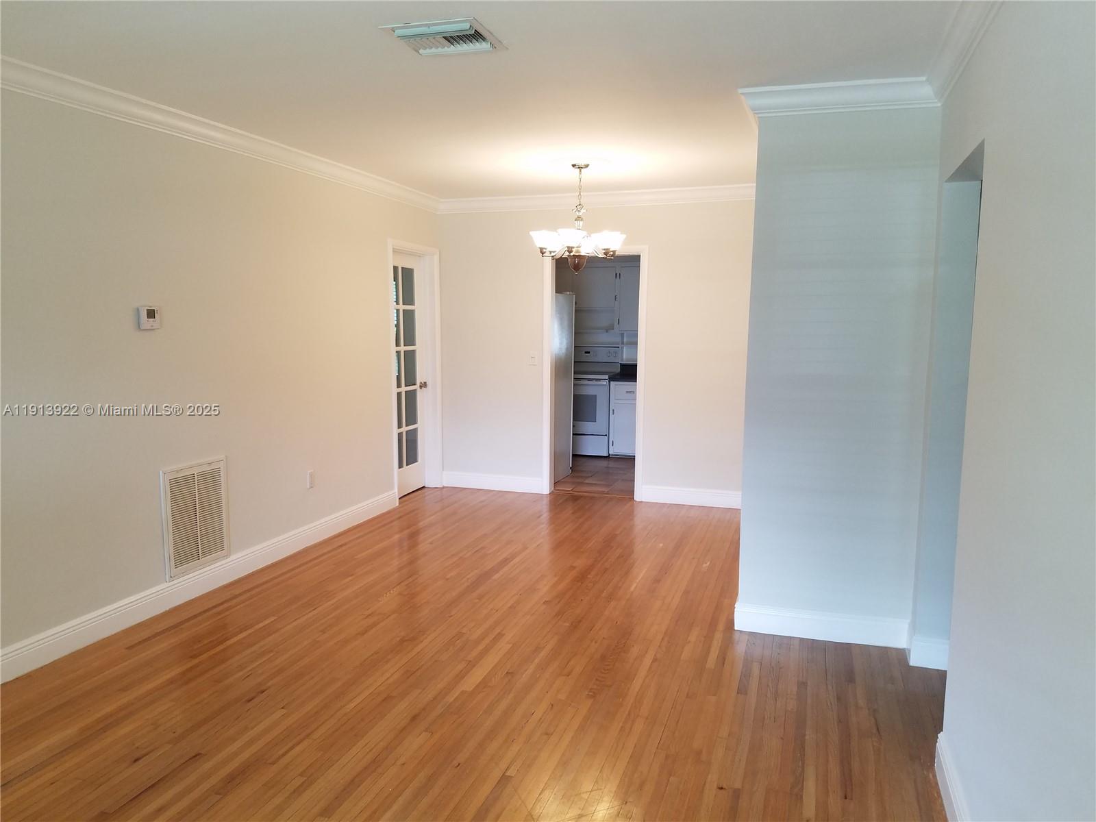 Central Miami Pt 01 - Residential Lease