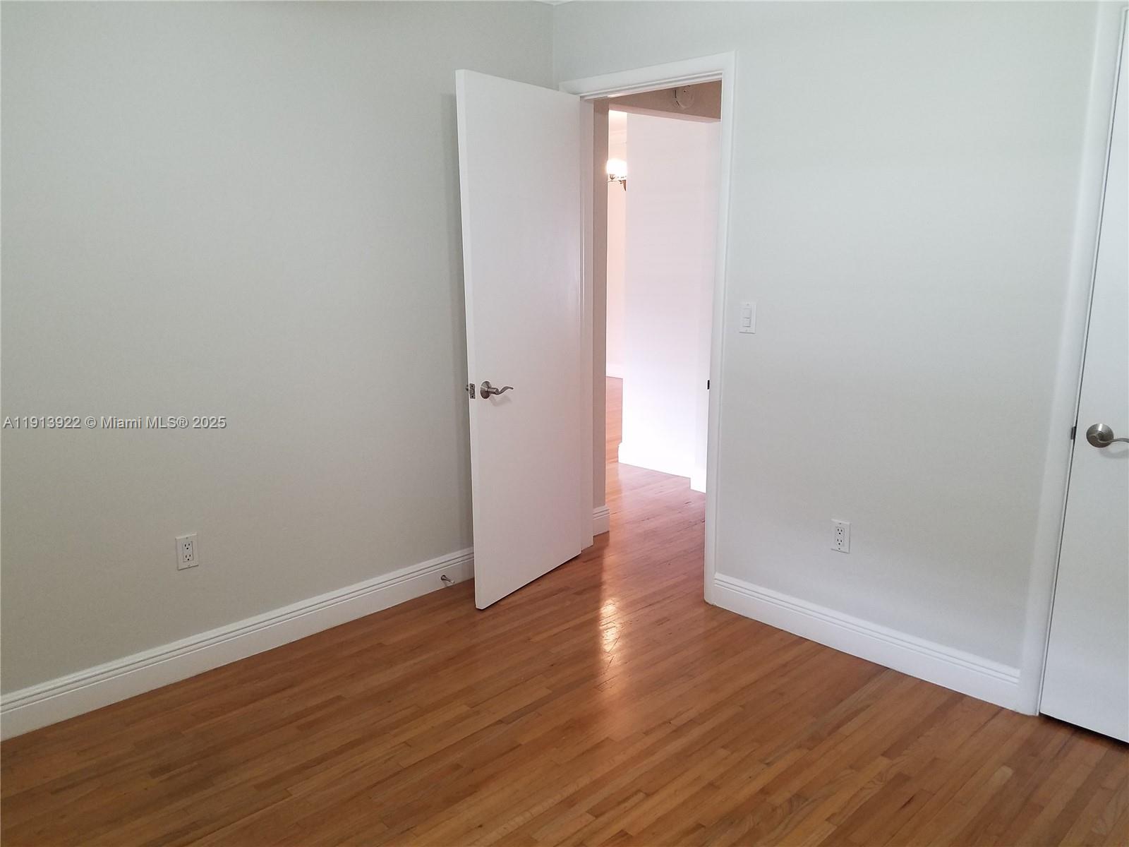 Central Miami Pt 01 - Residential Lease