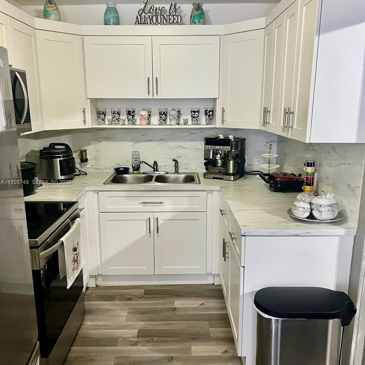 VENETIAN GARDENS ACRESPB - Residential