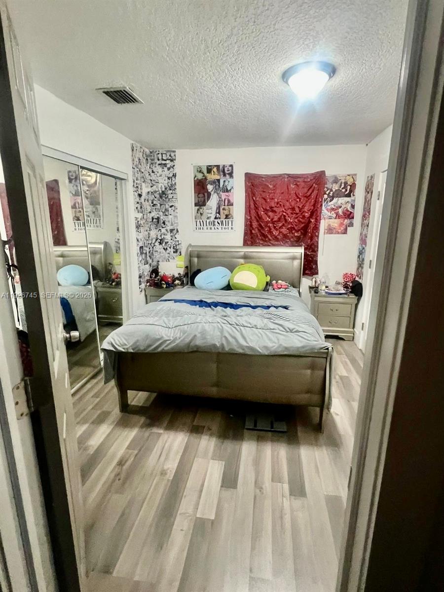 VENETIAN GARDENS ACRESPB - Residential