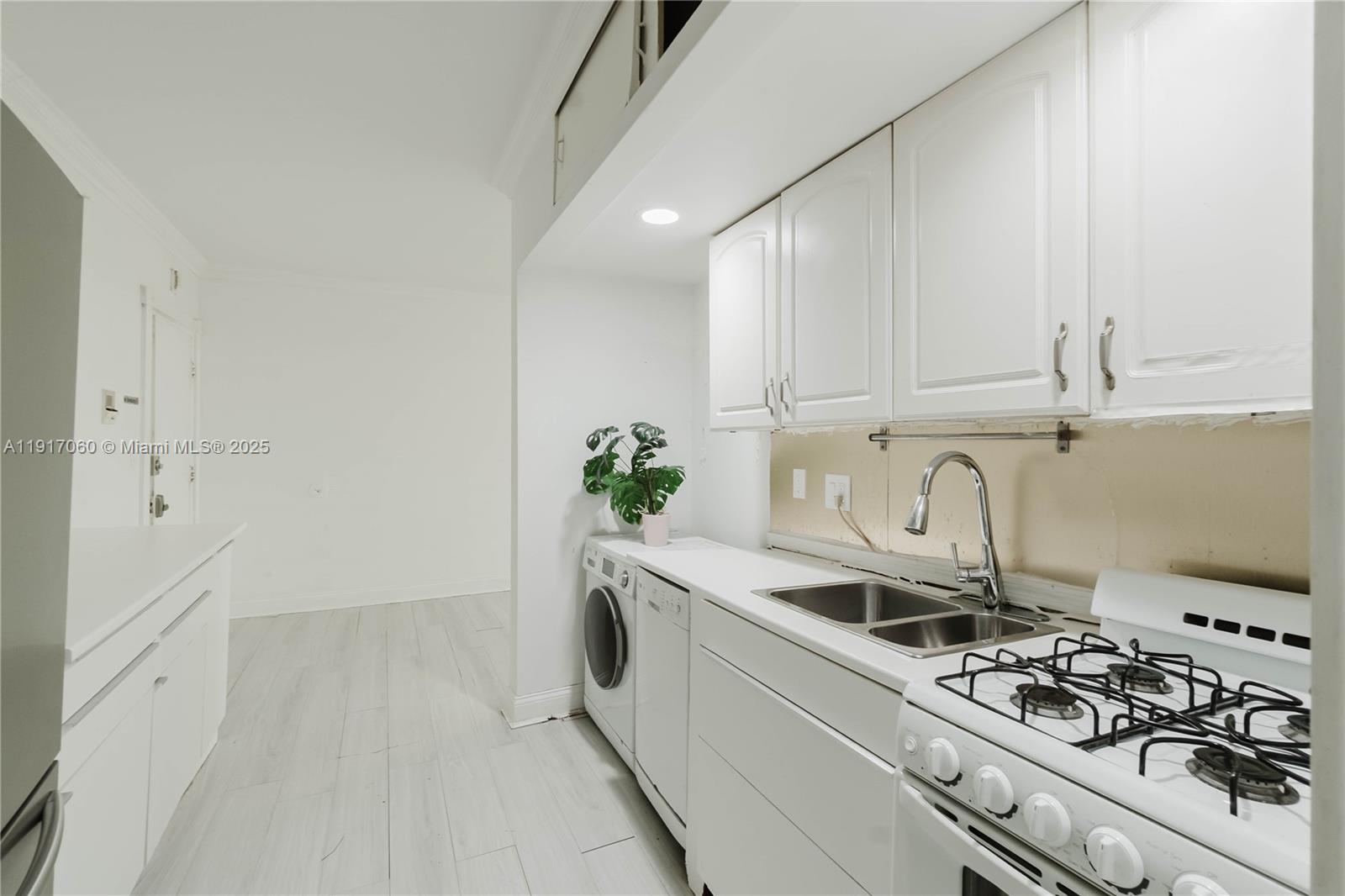 1555 Pennsylvania Ave 108