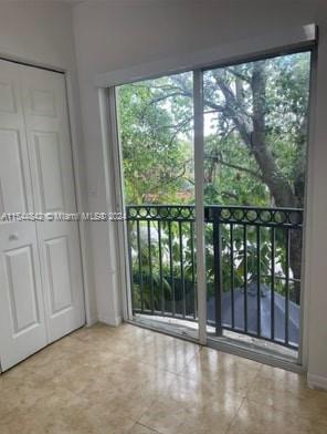 THE VILLAS AT SNAPPER VIL - Residential Lease