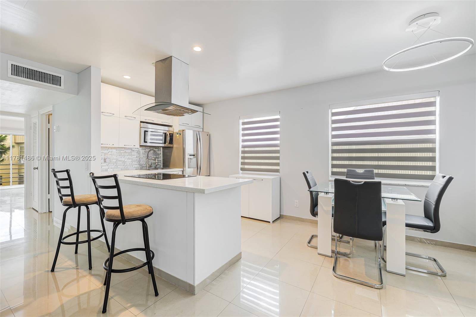 KINGS POINT CAPRI CONDOS - Residential Lease