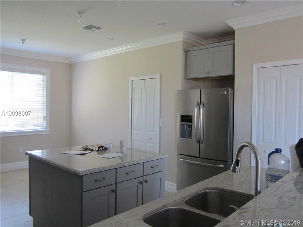 Reedland Reef - Residential