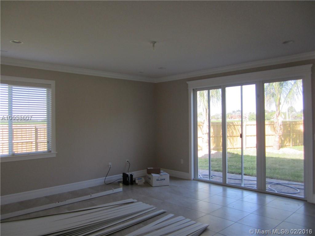 Reedland Reef - Residential