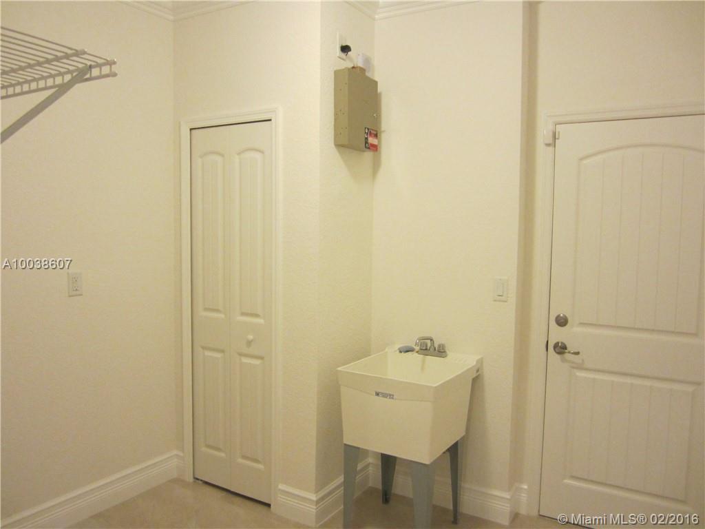 Reedland Reef - Residential