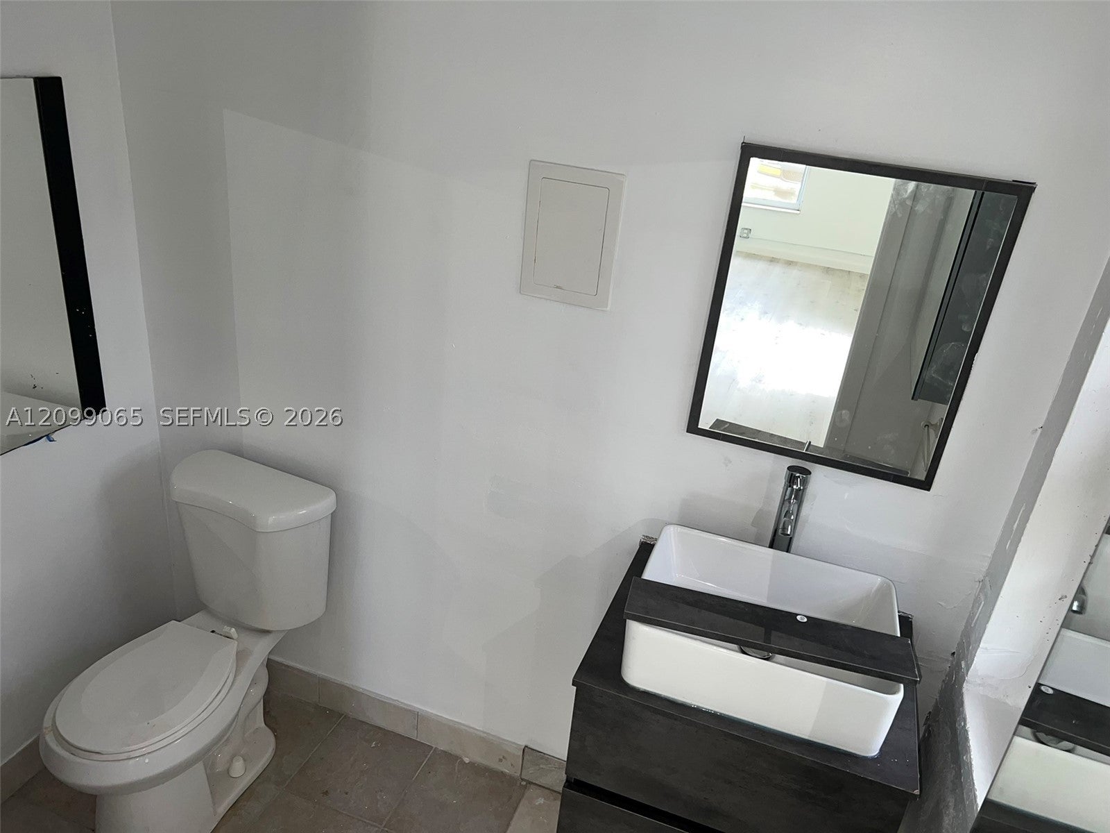 802 S 24th Ave 1