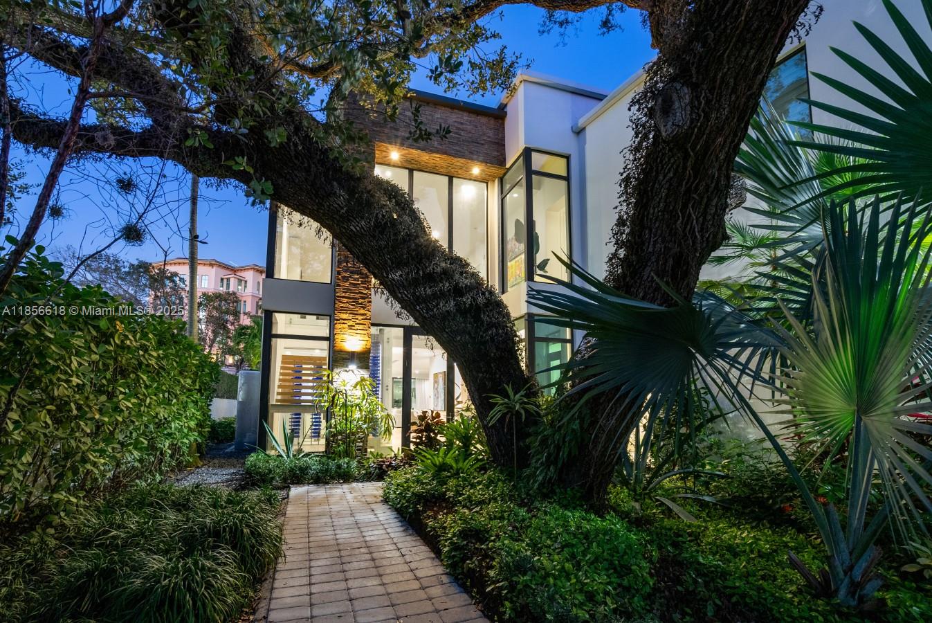 HIMMARSHEE PARK - Residential Lease