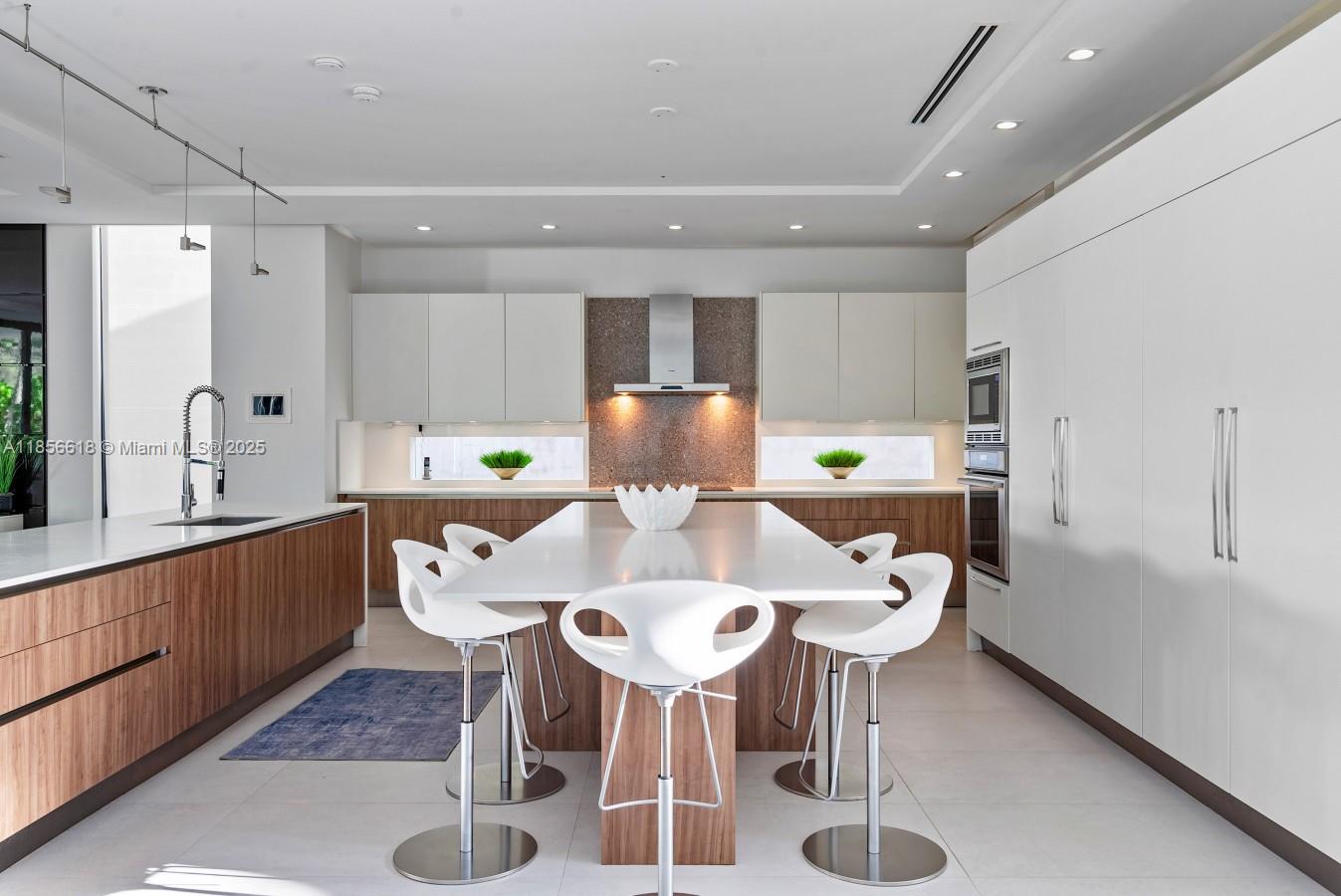 HIMMARSHEE PARK - Residential Lease