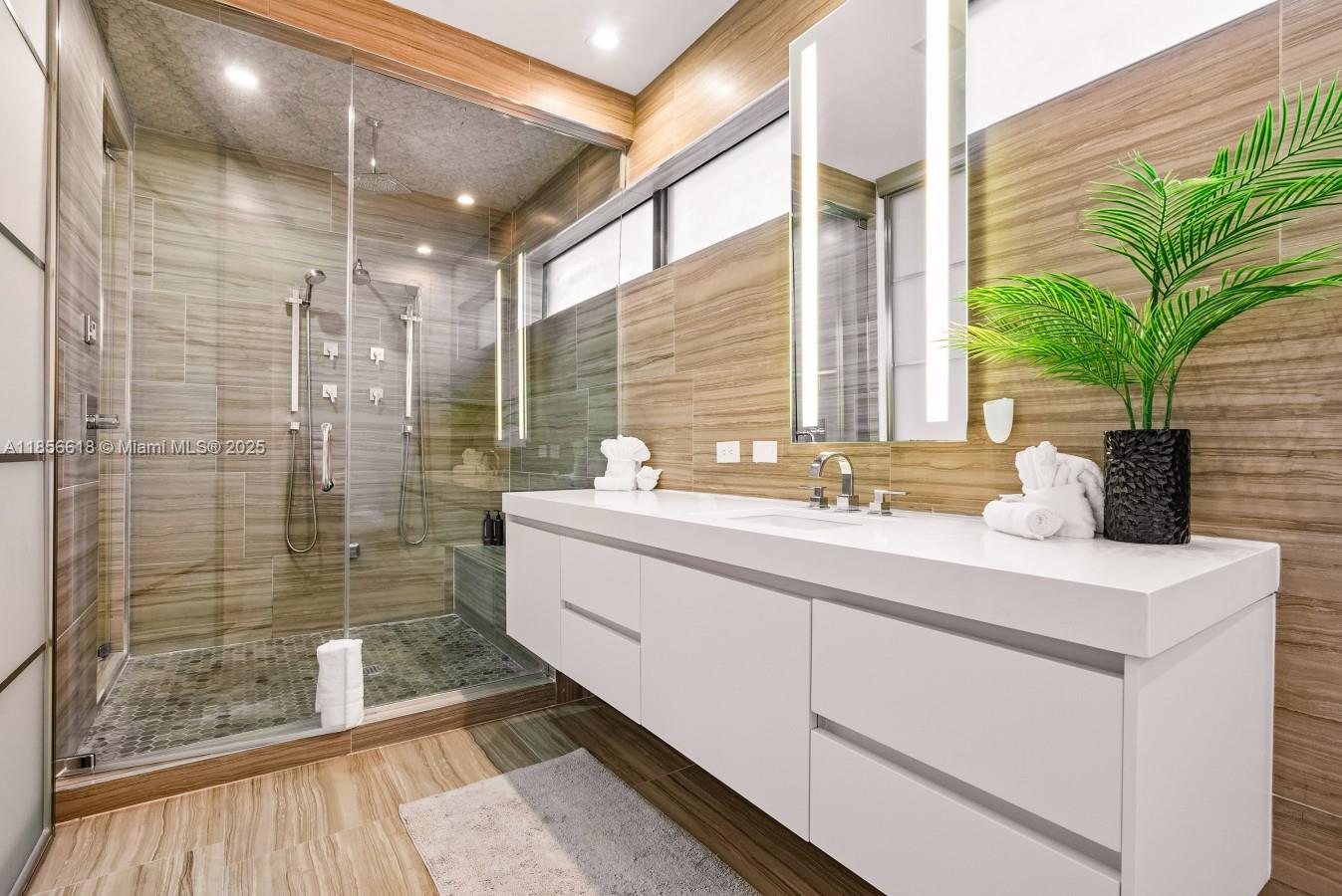 HIMMARSHEE PARK - Residential Lease