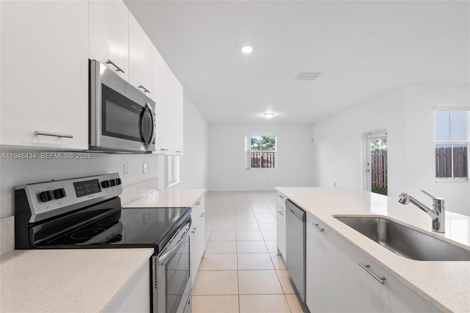 GOLF PARK SEC 1 Westview - Residential