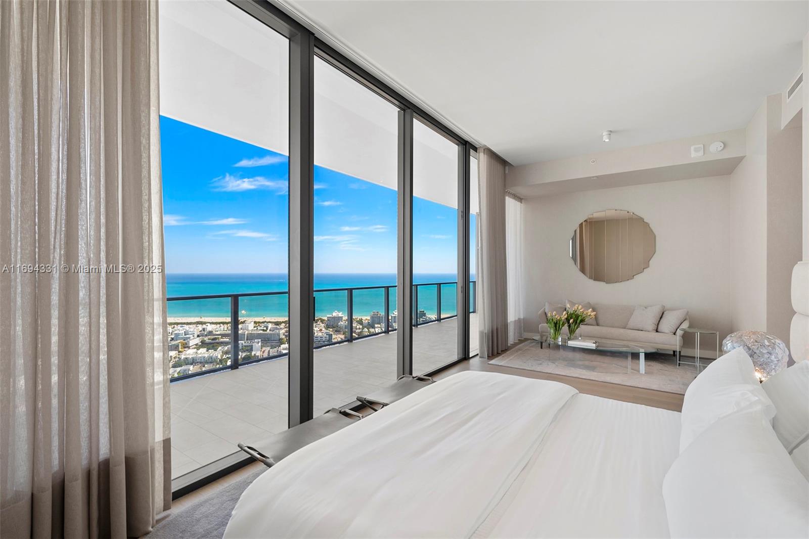 FIVE PARK - Residential