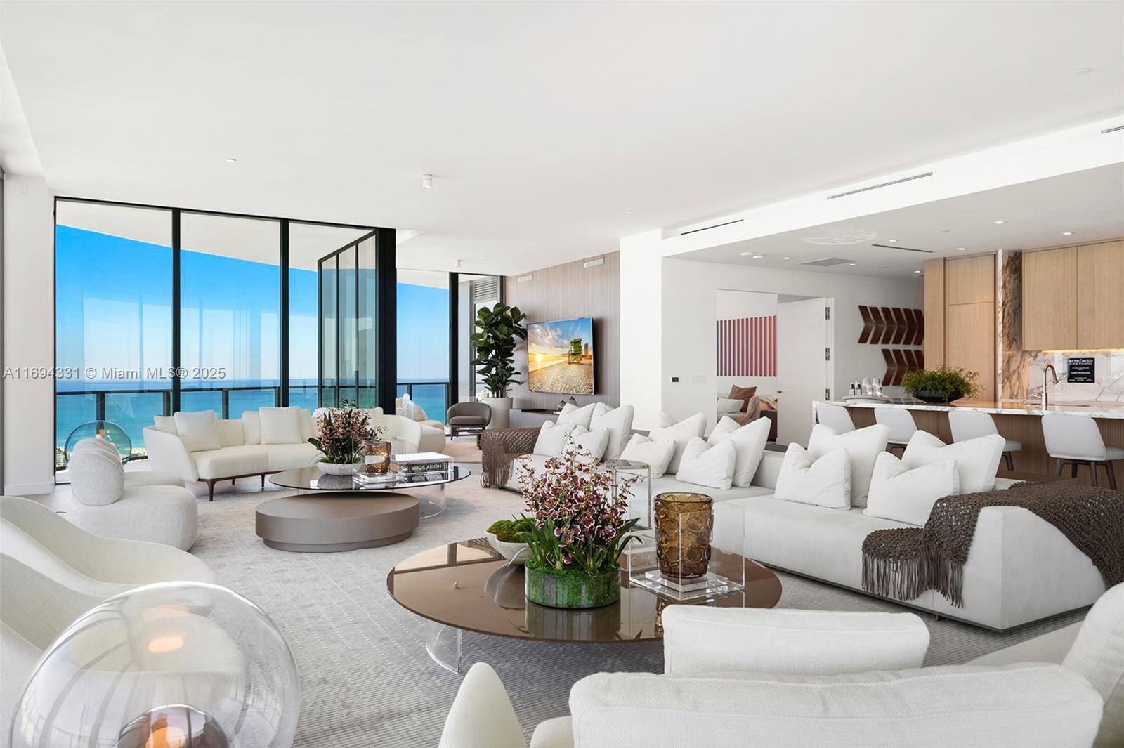 FIVE PARK - Residential